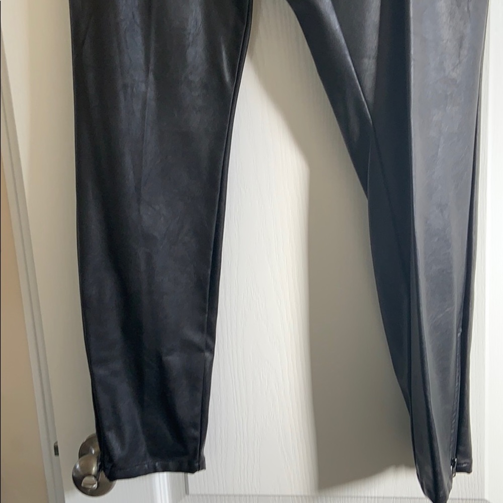 Pants - Picture 2 of 4